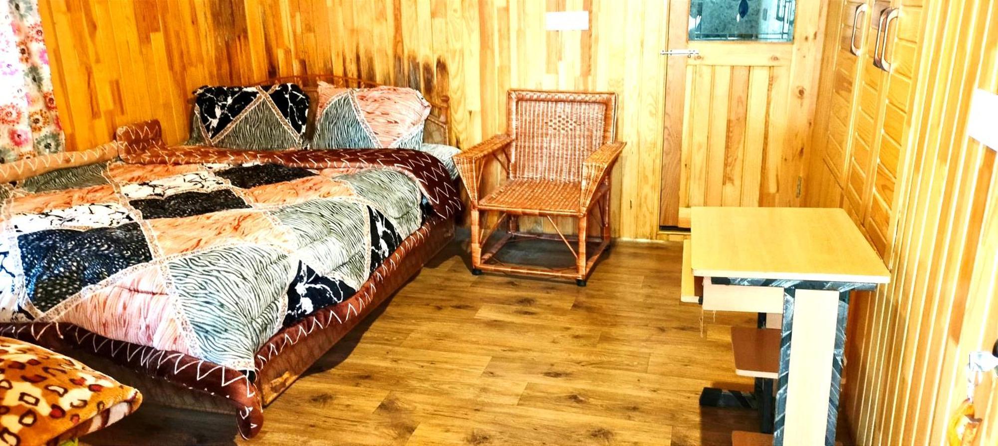 The Clover Inn Srīnagar Zewnętrze zdjęcie